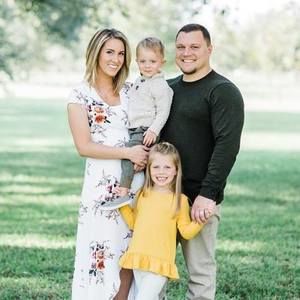 Meet your Posher, Kelly